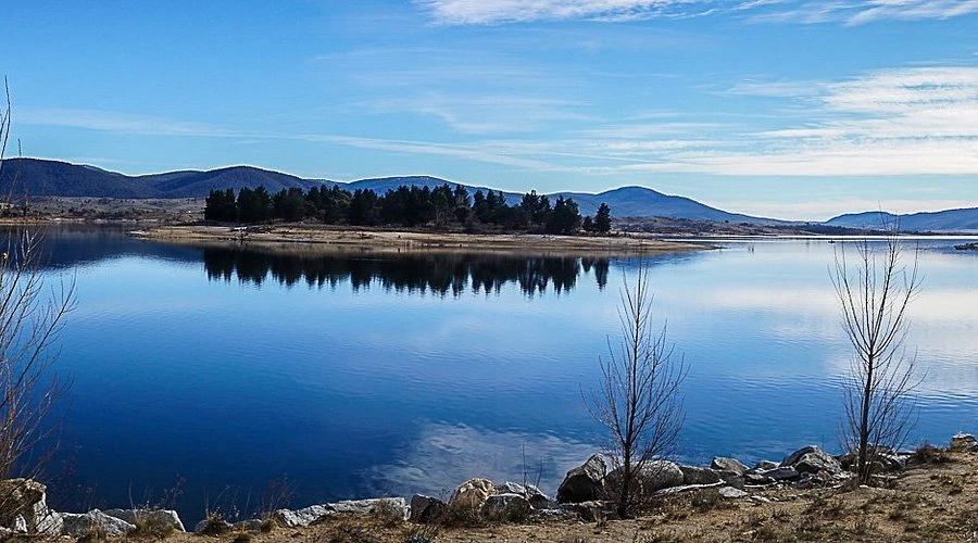 Tours & Packages 6 lake jindabyne